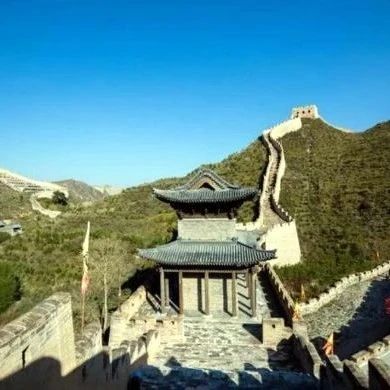 雁门关是在什么地方啊，雁门太守行李贺翻译及原文