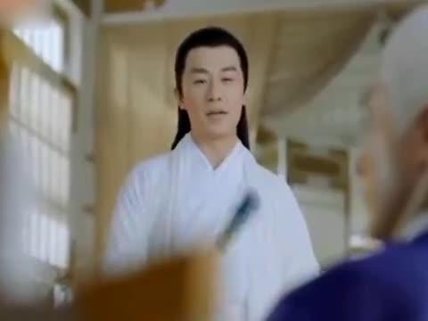 宋君和楚王对待传闻的态度有何不同