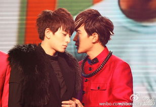 大左微博唐小强，大左微博回应华波波