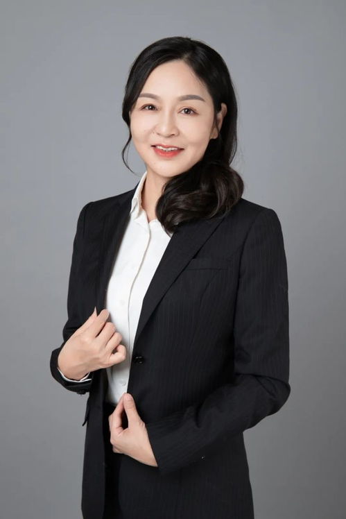 鲍美瑶一家住的谁的房子