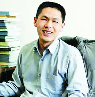 蔡伟华，蔡伟素