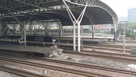 k137从南京到贵阳火车站要多久?