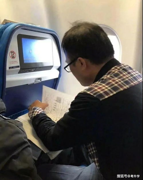 老师今天打了我，老师打我我打回去违法吗