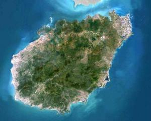 海南岛面积大约36000，海南岛面积多少平方公里,人口多少