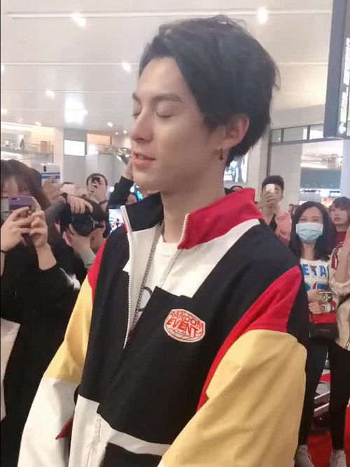 棣棣读音，棣棣是谁