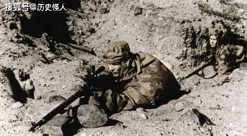 词语造句:用散兵坑造句(约30个)