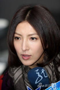 杨谨华，杨瑾华华灯初上