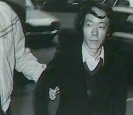 佐川一政，佐川镜片