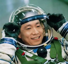 天地九重标题的含义