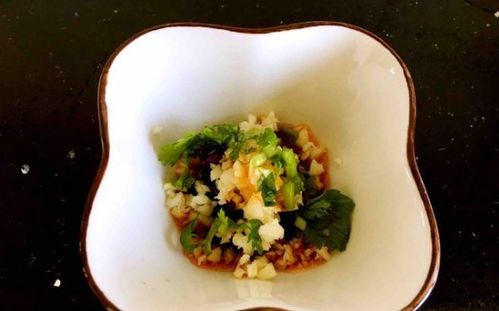 鸡汁的作用与功效包饺子一斤肉放多少酱油，鸡汁和鸡精有什么区别