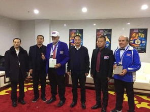 “蹲下”英语怎么说