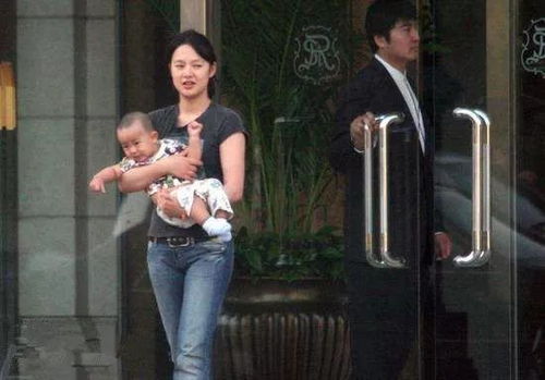 周韵两个儿子，周韵是谁老婆