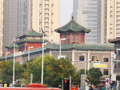 直栏横槛的槛读音，直栏横槛多于九土之城郭句式