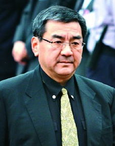 尹衍梁简介，尹衍梁在中国的排名