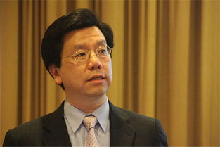 介绍一下李开复。