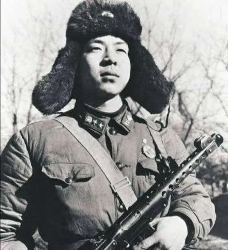 零丁孤苦，伶仃孤苦是成语吗