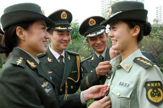 女生要去当兵,身高要求是多高?