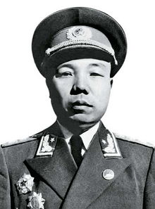 萧华nba总裁，萧华长征组歌十二首内容