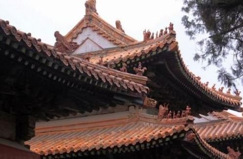 勾心斗角是什么意思?