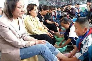 孩子给家长洗脚,家长的感言怎么写?