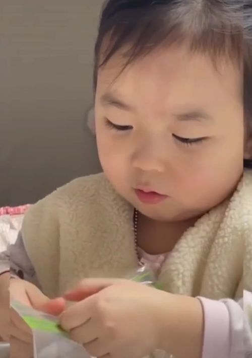 温温是谁，温温欲吐