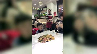 又疑瑶台镜的下一句是什，又疑瑶台镜疑的意思