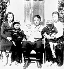 2009年12月21日16点28分出生的小男孩。起名字。父亲姓陈,母亲姓赵