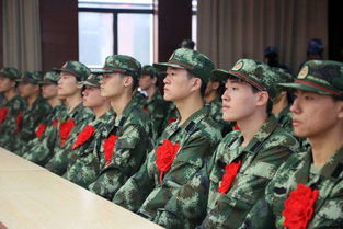 本科生当兵年龄限制是多少，本科生当兵直接是士官吗