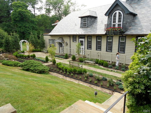 courtyard翻译，courtyard和yard的区别