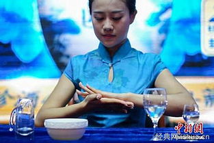 引人注目的意思和造句兴致勃勃的意思和造句,二年级，引人注目的意思造句三年级