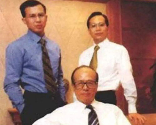 章怡李嘉诚什么关系