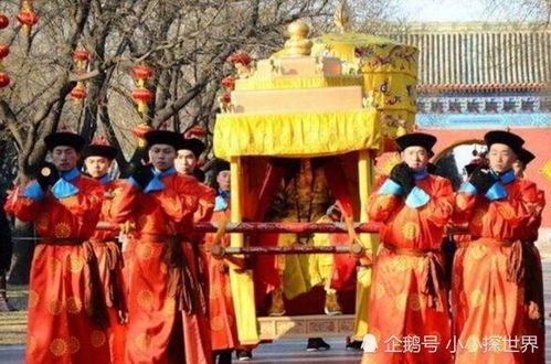 联步趋丹陛,里的趋和陛怎么读