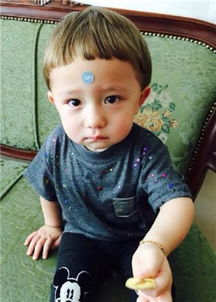 睃怎么读什么意思，睃眼