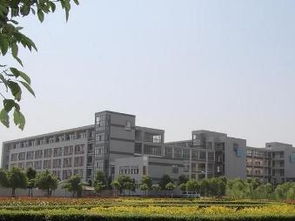 安徽国际商务学院好吗，安徽国际商务学院宿舍图片
