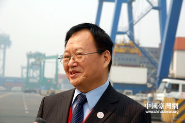 张汉文董事长，张瀚文名字意义