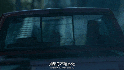 故弄玄虚的意思