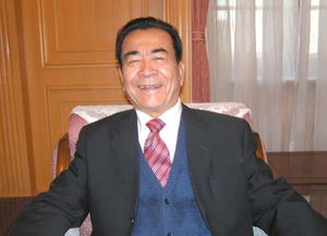 铁木尔达瓦买提爱国主义诗歌书画展，铁木尔艾合买提