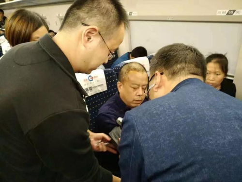 奋不顾身的近义词贬义，奋不顾身的近义成语