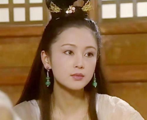 浓妆淡抹总相宜 是什么意思