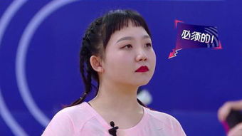 和朋友聚会是与到不是一个排方的长辈怎么称呼?