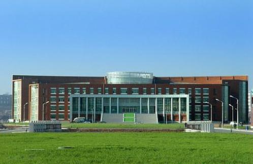 长春财经学院是公办还是民办