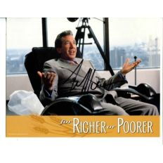 poorer and poorer，poorer翻译