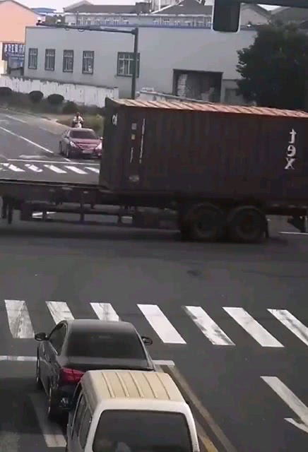 倔强和掘强有什么区别