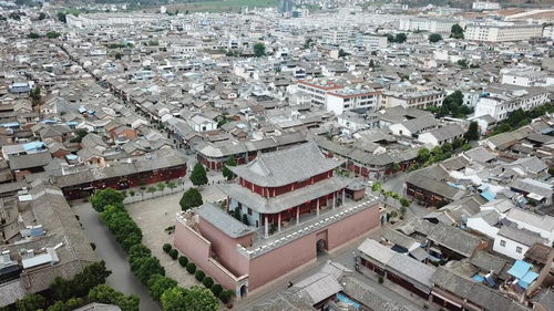 大江南北是指哪些地方，大江南北的近义词
