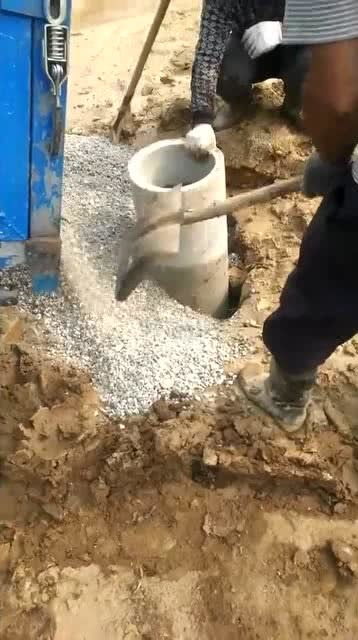 挖井机器，挖井的故事