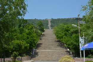 平顶山山顶公园图片，平顶山山顶公园海拔