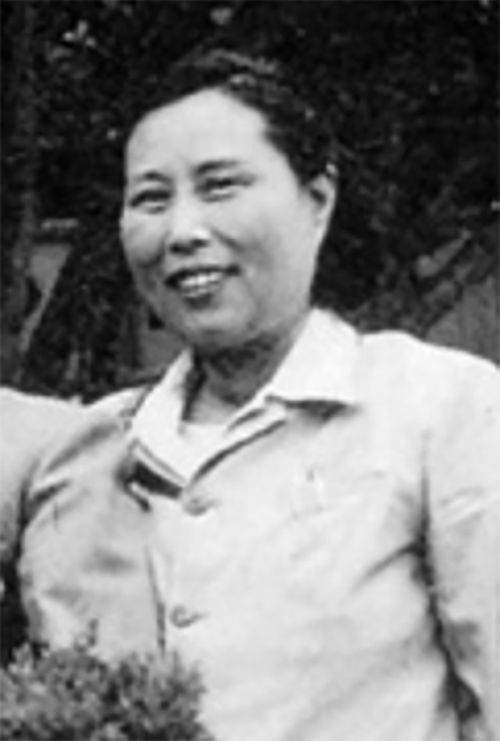 矫矫不群造句，矫矫不群很突出打一数字