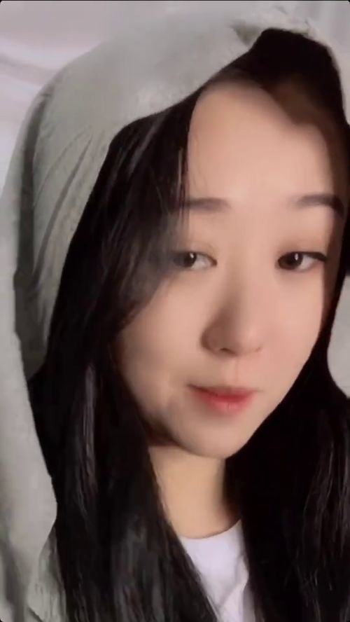 身后的目光优秀作文