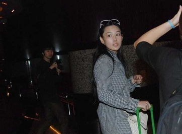判若两人是什么意思?判若两人成语造句和典故