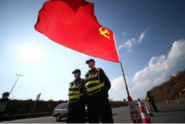 《当那天来临时》军歌歌词是什么?